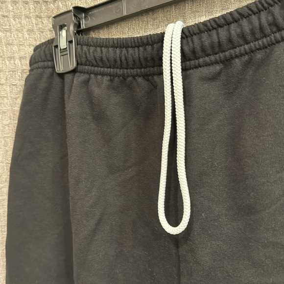 Athletic Works Large (L) Men’s Sweatpants - Black - Picture 2 of 4